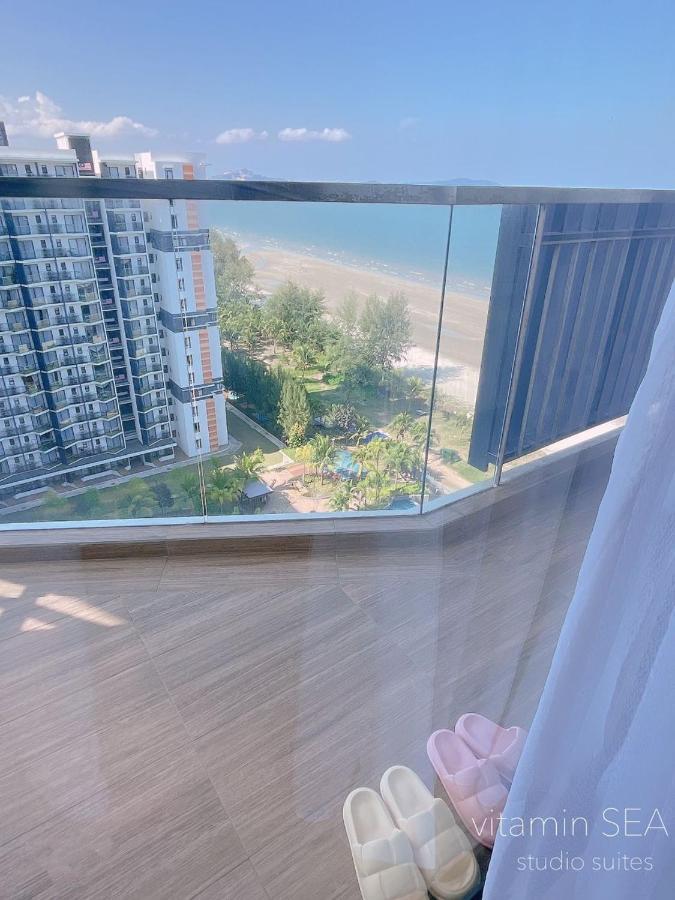 Vitamin Sea Timurbay Residence Kuantan Exteriör bild